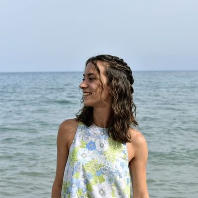 ivanagarcia97's profile picture. Como dijo Samantha Hudson: soy pobre y lesbiana. Mamarracha hasta la tumba. Historiadora del arte de día, chica con chispa. Barcelona.