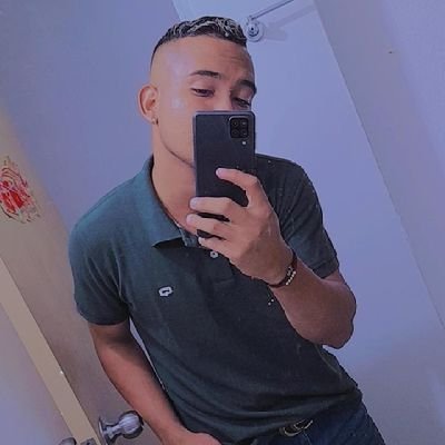 JuanHer84692476's profile picture. El fútbol