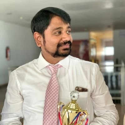 badri10's profile picture. 