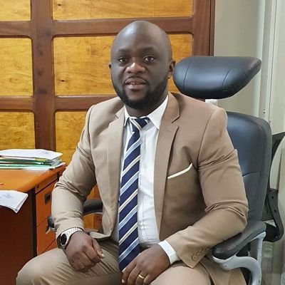 EzchielSYAUSWA's profile picture. Né à Goma le 01 avril 1987, Admin Financier