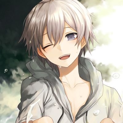 Elysian_Crimson's profile picture. Crinze👽