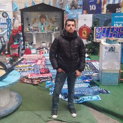 🇦🇷❤️🇨🇮🦈
Si no puedes volar,https://t.co/5AKWQvXCzt no puedes caminar ,gatea.Pero hagas lo que hagas,siempre sigue hacia delante.