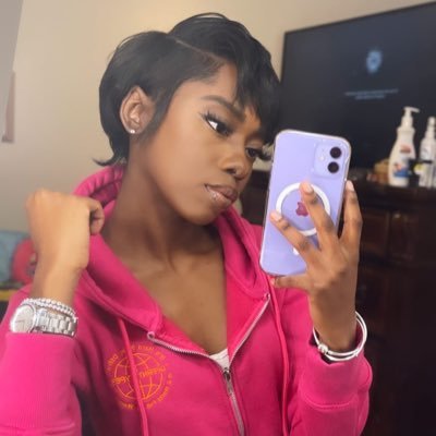 Jersey📍23 🌚♌️ 09’05👩‍👧💖🤞🏾