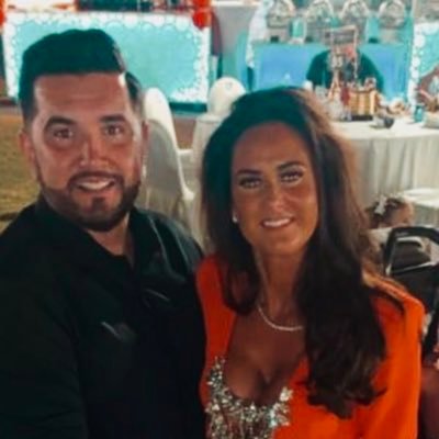Married to a beautiful wife, father to four amazing boys, company owner, big boxing fan!! And once completed an Ironman, a long time ago! LFC YNWA
