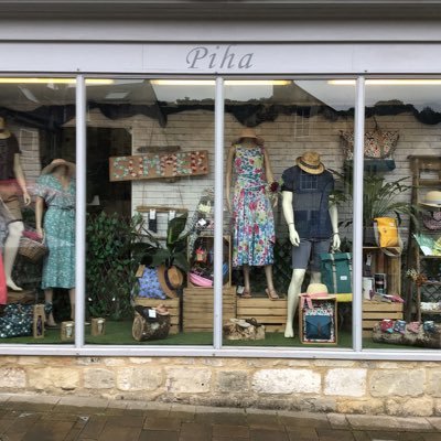 Selling mens & womans clothes from Nomads, Brakeburn, Lily & Me, Thought & more. Set up Shop in 2008 in Bradford on Avon. Find us in Lamb Yard.