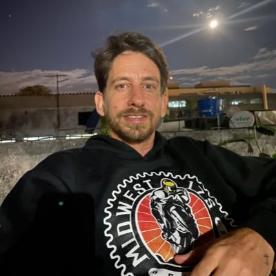 RafaelVanGBorb1's profile picture. 