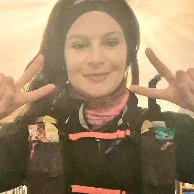 VinnetteP's profile picture. 2022  'Thinner, Leaner and Stronger in 1 year Challenge @muscleforlife   2021 Run 5k 28:57 10k  57:39 PR  16k  1:38:08 PR  21.1k  2:36:00  42.2km 5:54:45