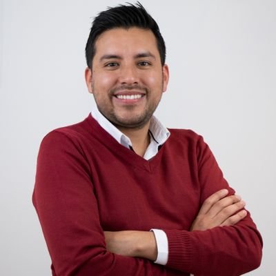 Estratega digital enfocado en contenidos de retail y aumentos de venta. Profesional apasionado e interesado en los entornos de las plataformas digitales.