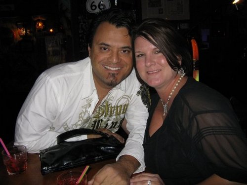 HealthyLivng's profile picture. 