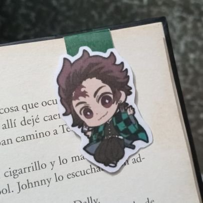 MoonSky98_'s profile picture. 𝘞𝘩𝘦𝘳𝘦𝘷𝘦𝘳 𝘺𝘰𝘶 𝘢𝘳𝘦, 𝘐 𝘬𝘯𝘰𝘸 𝘺𝘰𝘶 𝘢𝘭𝘸𝘢𝘺𝘴 𝘴𝘵𝘢𝘺♡| no mourners no funerals☠| 45/50📚