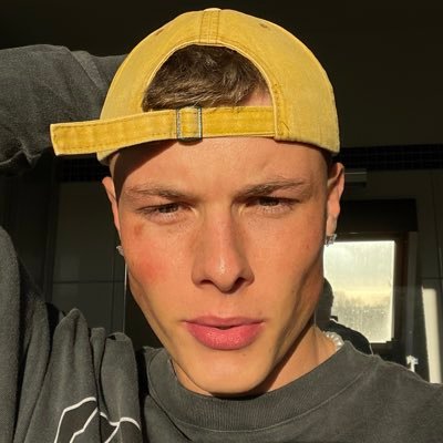 BenjaminHilton