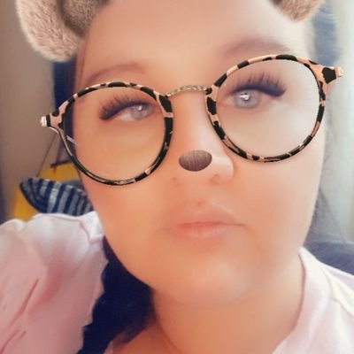 Mum to two teenagers, animal lover, passionate about all things housing, working in my dream job and trying to change the world 😍