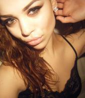 holliebrowns's profile picture. 