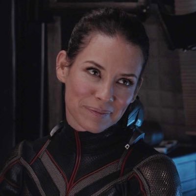 daily posts of hope van dyne aka the mcu’s wasp 🐝 @amatwq