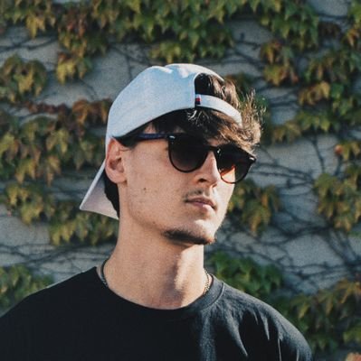 fracali99's profile picture. Bho