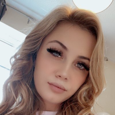 kiddellx's profile picture. 19•Drag racer•