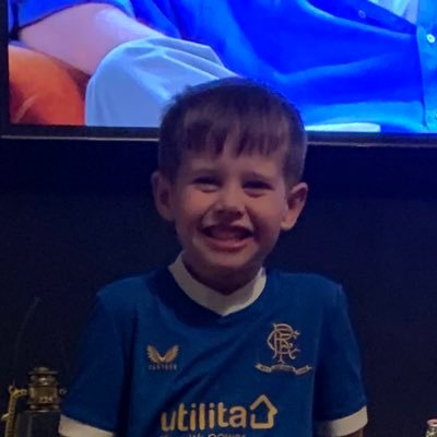 Proud dad, Family, Glasgow Rangers, Linwood lad. Duke doggie dog. Old account is mwmduke