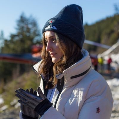 Julia_Yrani's profile picture. Here for Gaia 🌎