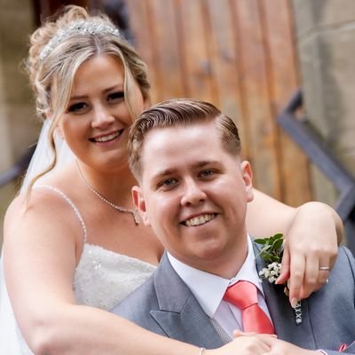 JoshWesty21's profile picture.