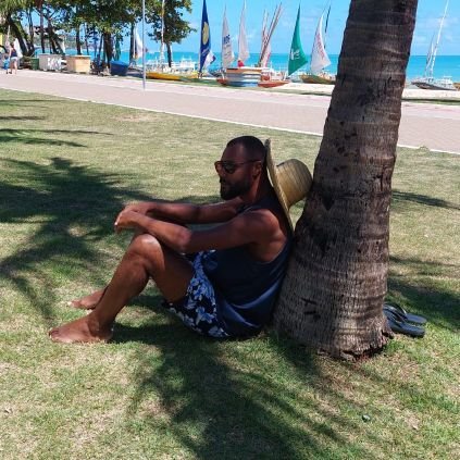 edusantos09's profile picture. https://t.co/1vmdO3WpMB