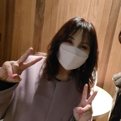 2018年宇都直樹さんの歌声に出会え音楽と生きてる!ずっと応援してます!
WELL DONE SABOTAGE 五味 礼一郎さん
2021/1/23あの歌声に出会ってしまった→初ライブ4/23MOSAiC~
♡♡♡ライブ大好き!
ツンデレらしい🥺
🌈お空にいる殿🐶愛してるよ💓ずっと。。。