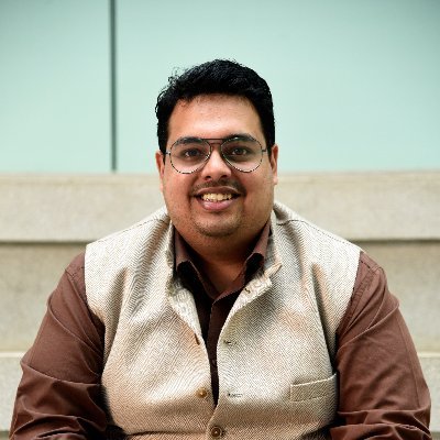 onetappaout's profile picture. Movie buff, loves to read, values friendship, FOODIE and occasionally witty. Compulsive Re-tweeter. #Arsenal That should summarize it. 
#NetNeutrality