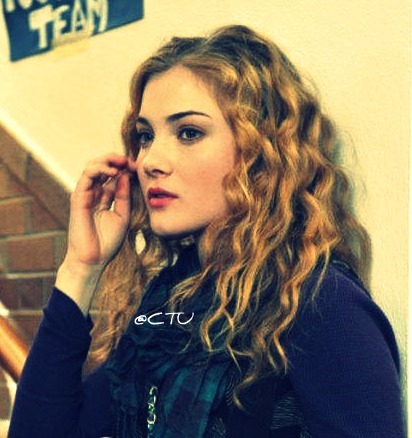 theChloeHale's profile picture. Married to: @itsDerekHale (: Stereotypical gorgeous girl with a twist: she's unobtainable, but intelligent, kind, and approachable. {18+RP}