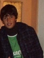 Nem sempre o sorrizo que trago no rosto , é a vida que levo ...