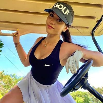 🏌️
@womenofcolorglf #swinglikeagirl * @otgsports// Media Personality// GOLFER ⛳
👩‍💻 //This fanspage is to get familiar with my fans 🥰😍💯⛳