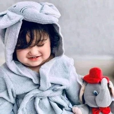 ځینې انسانان مرسته نه غواړي يواځې پام غواړي
پام پرې کوه