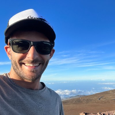 mishaponizil's profile picture. welcome to my rant feed!