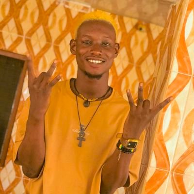 I'm Gye Nyame De First☝, From Eastern Region Ghana 🇬🇭, The happy go lucky boy in the town. All l want is to see Black Sherif the sad boy💯💯