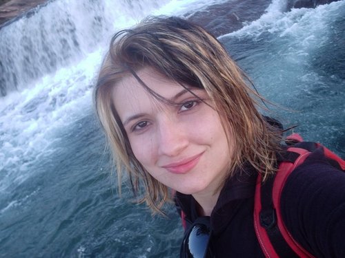 composer_'s profile picture. Autentica e bem resolvida, amo viver as coisas simples da vida. Amo escrever aquilo que sinto...