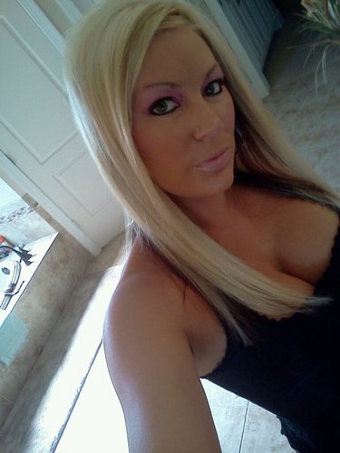 doodlebugg27's profile picture. 