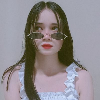 Ayoko ng maiwan sa kawalan habang tinatanong yung sarili ko kung san ba ako nag kulang!