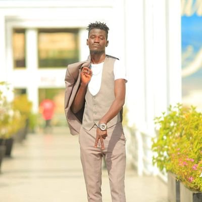 #starbless💫 artist in East Africa
#king 👁️coco.c
#OB💥🇸🇸 CILA boii
#manebadman🤬boom💥
#God give me light 💫⚡💮🏵️🌻🌼