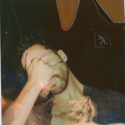 TroyeFromAccnts's profile picture. Aesthetically unhinged