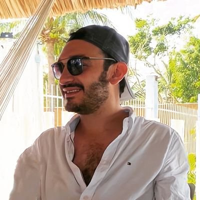 “La boca del hombre habla sobre lo que está lleno su corazón”.