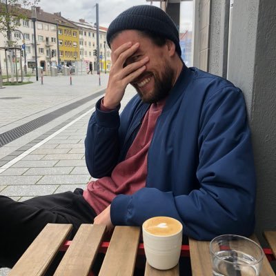 Tob_Ilg's profile picture. Born and raised im Schwarzwald. Nach Station in Berlin wieder daheim. 👨🏻‍💻🏔⚽️ #newwork #digitaletransformation #newworkuffmland #digitalebildung