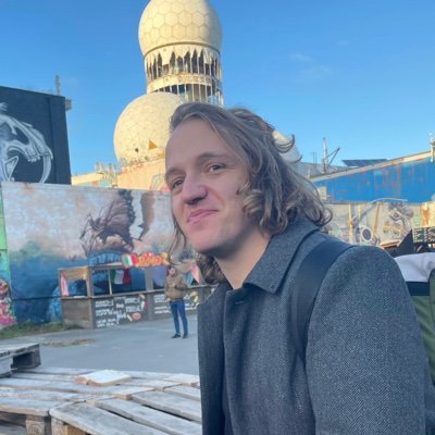 secondcritique's profile picture. 