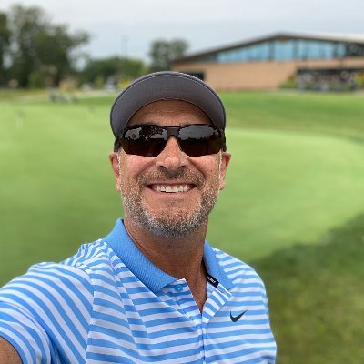 Husband, Father, Sports Enthusiast, Founder and President of Zoom Advertising in Chicago.