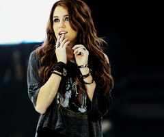 MileyCyrus_1313's profile picture. SOLTERA Ola si(? estas viendo la Bio de la washita rica de tuiter sigueme y te sigo obio y te doy un chocolate y un besito si(?