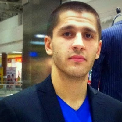 ArturNurmagome4's profile picture. уверенный в себе