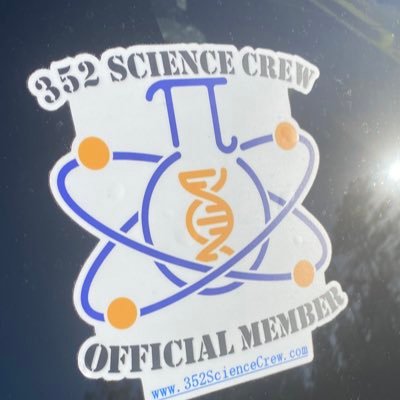 The 352 Science Crew is the Nature Coast’s premiere live science show. Join Thesis & The Beagle aa they teach you about fossils, science, and prehistoric Earth.