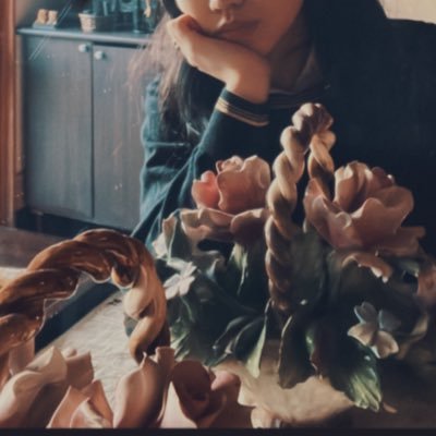 here, what's happening inside me 🌝 https://t.co/Jhv8sSPtV9インスタは大真面目だから面白くないよ、YouTubeは身内のみんな向けのアップデート媒体だよ