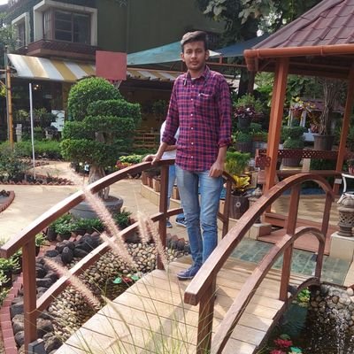 tahirrshaikh's profile picture. 💥