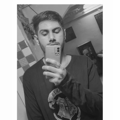 ParikhParin's profile picture. tried reading Quora about what to do after engineering..