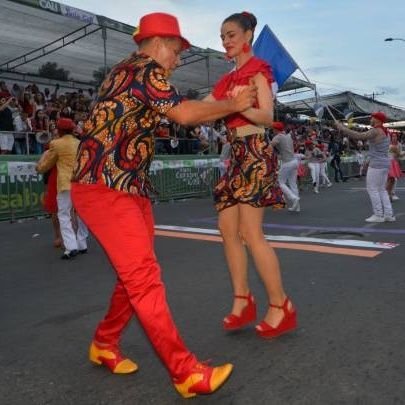 Rumba tradicional caleña
#BailadorSocial
#Matancero #Guarachero #Pachanguero
#Bolero
#Boogaloo
#ProgramadorMusical
cuenta original @perico_pin_pin
🦜
