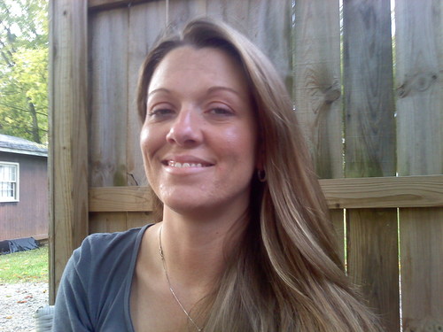 Wife & Mother, Music Fanatic!! Loving life with my family & friends!