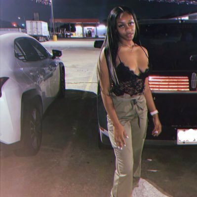 jalenmonae's profile picture. instagram: jay.monaee | sc: untamedchick | problems feed on fear, blessings feed on faith ✝️